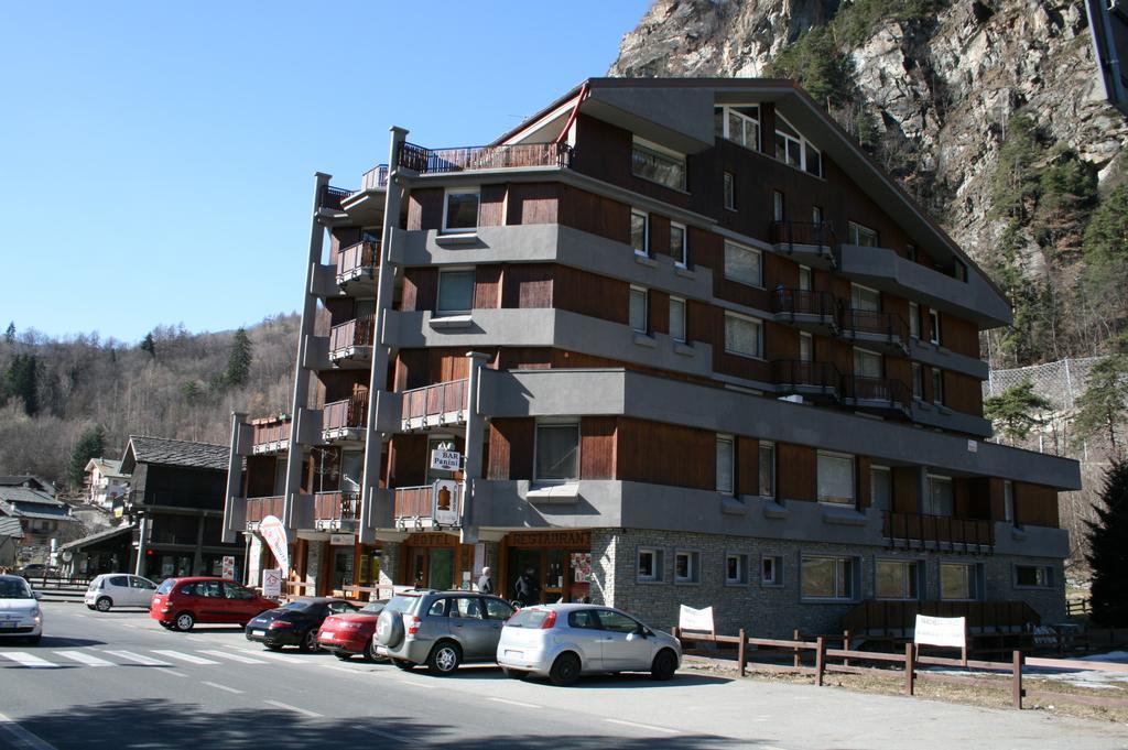 Albergo La Grolla Antey-Saint-André Eksteriør bilde